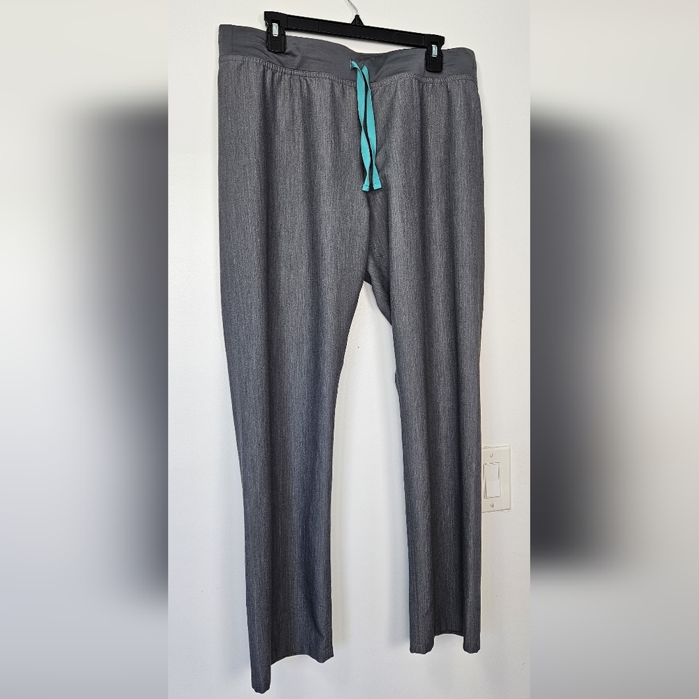Figs Women's Gray Scrub Bottoms Straight Leg Size L - Picture 6 of 10